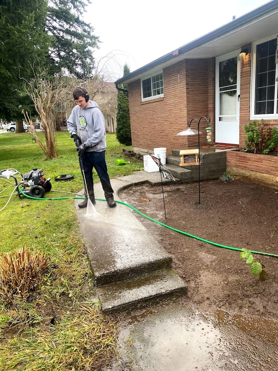 Acreage Drainage and Retaining Wall in Stanwood WA